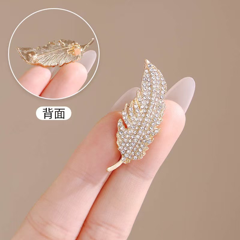 Broche de penas de diamante co - Travel Accessories Luxury avaliação e preço