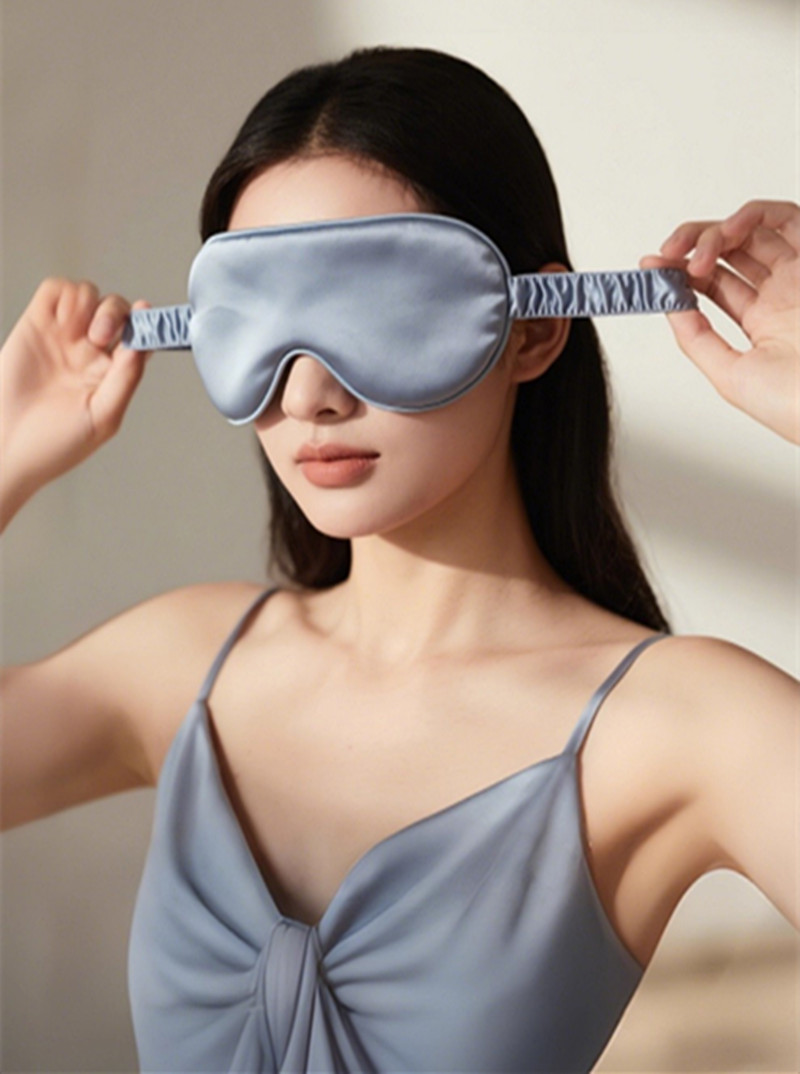 Máscara de Olhos de Seda Dupla - Travel Accessories Eye Mask avaliação e preço